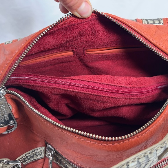 Brittan & Holly leather medium shoulder bag - Picture 8 of 9